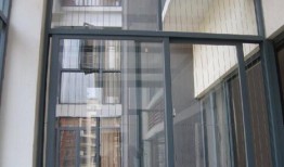 爆料江西女人做门窗视频,匠心独运，传承传统工艺